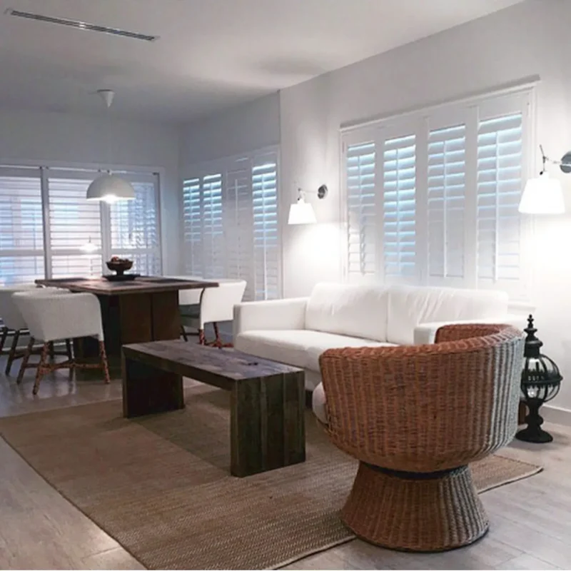 Get the best of both worlds with Plantation Shutters H.D. for windows, combining durability and timeless beauty.